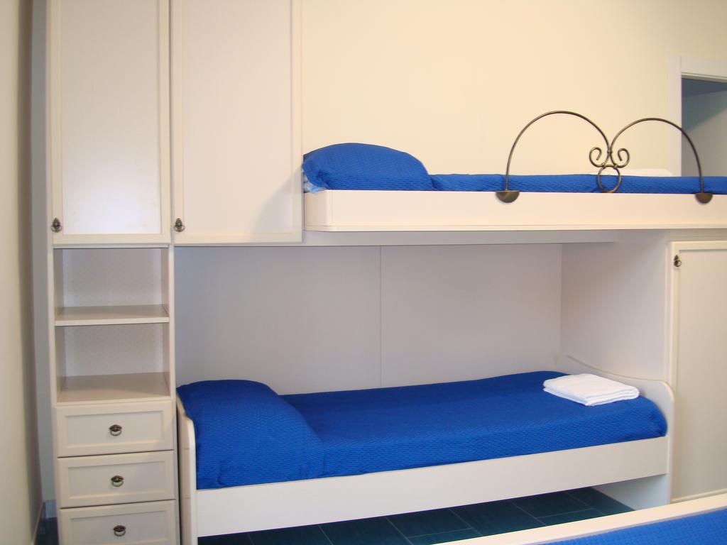 Guest House Mare E Luna Fiumefreddo Bruzio Ngoại thất bức ảnh