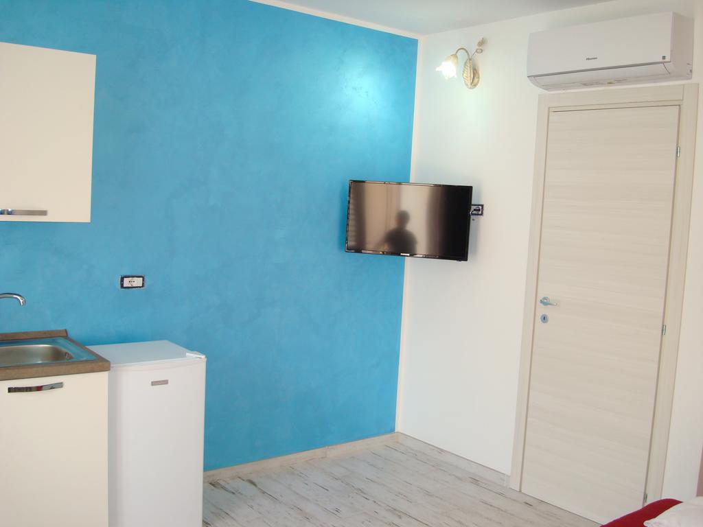 Guest House Mare E Luna Fiumefreddo Bruzio Ngoại thất bức ảnh