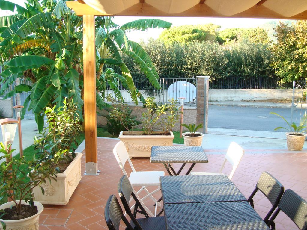 Guest House Mare E Luna Fiumefreddo Bruzio Ngoại thất bức ảnh